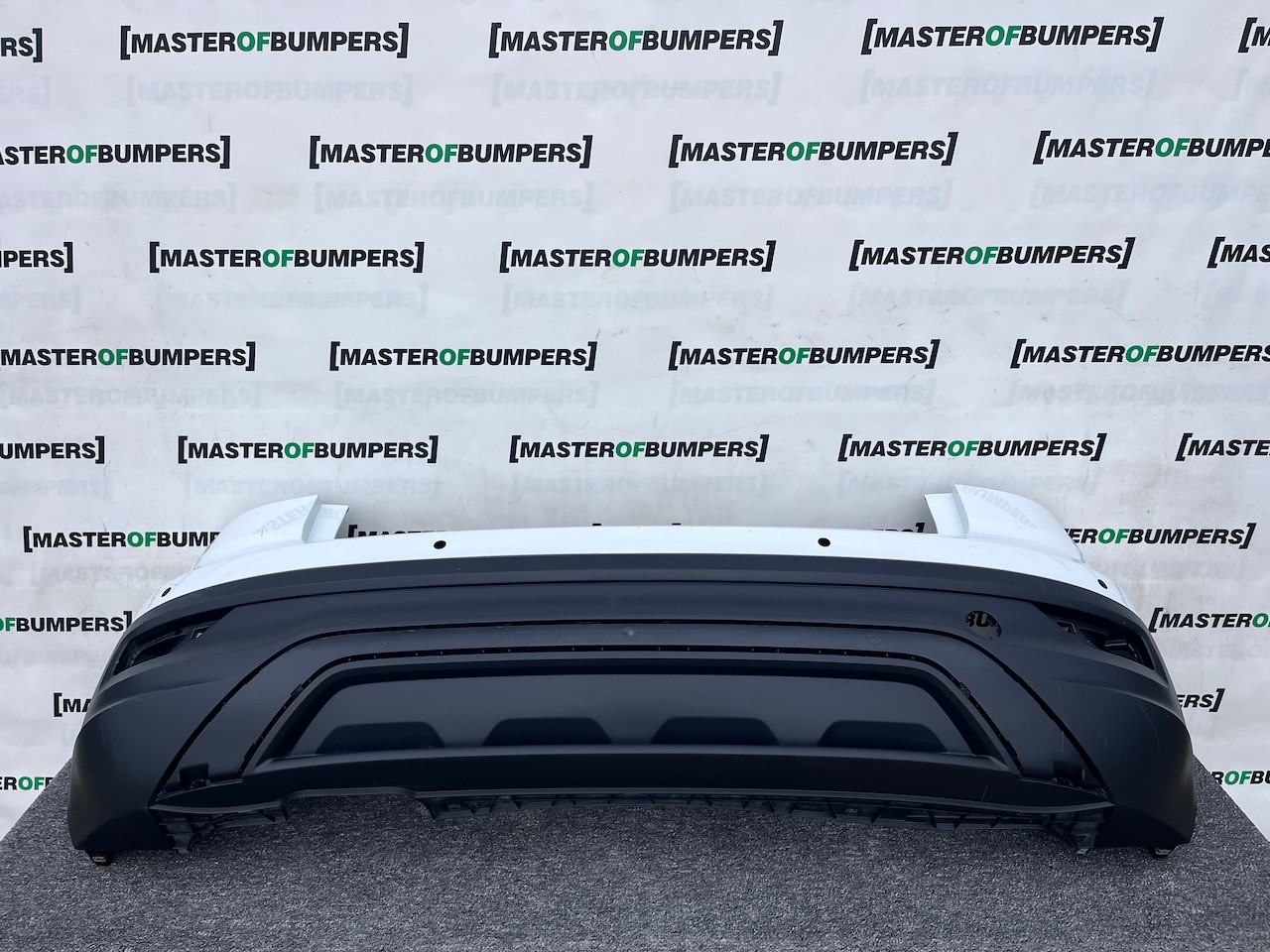 VW T-cross Tcross Se Suv 2019-2023 Rear Bumper 4 Pdc Genuine [v482]