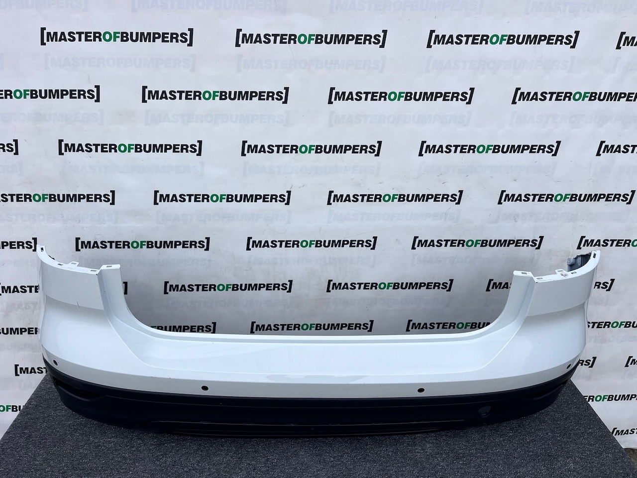 VW T-cross Tcross Se Suv 2019-2023 Rear Bumper 4 Pdc Genuine [v482]