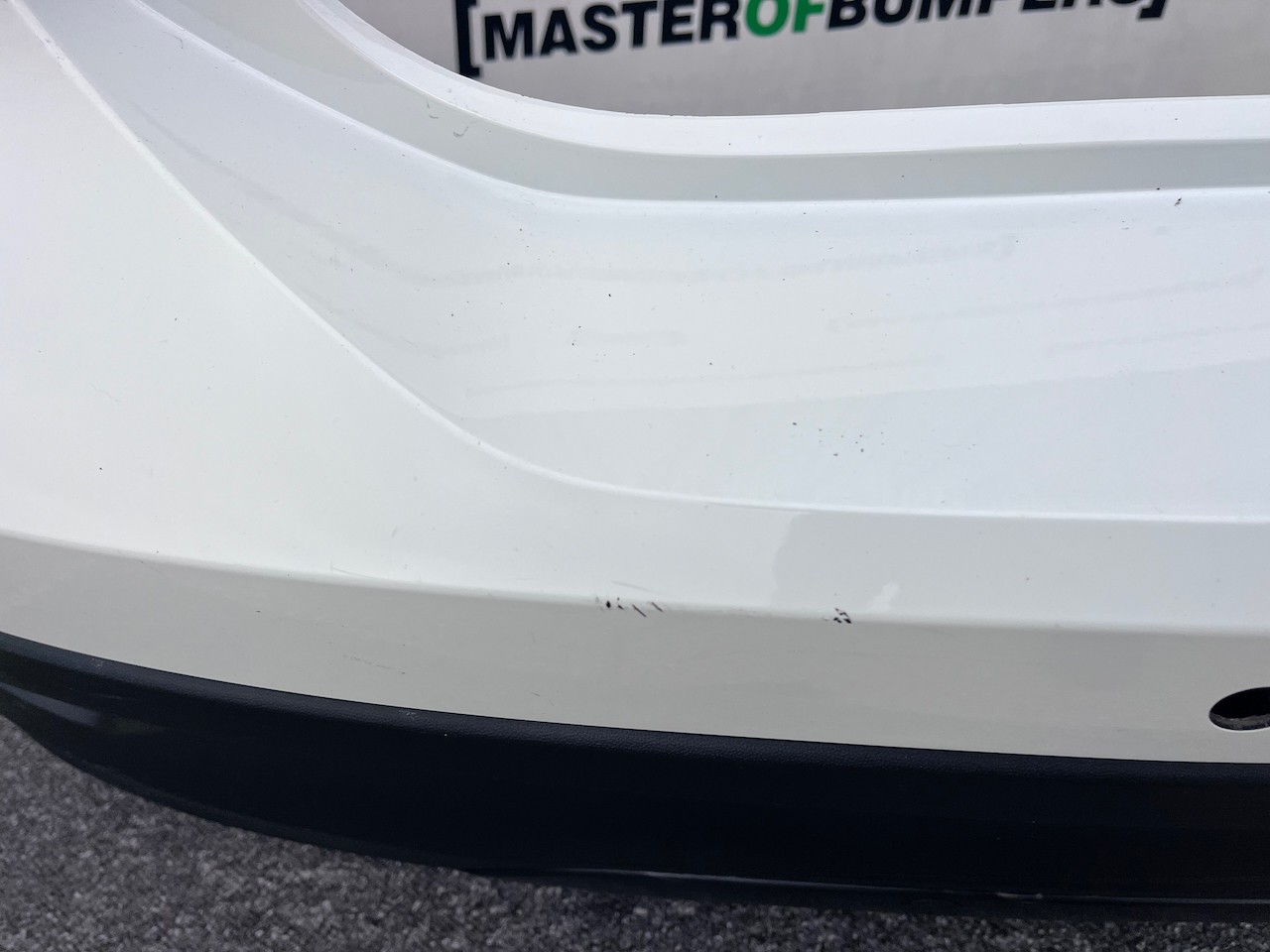 VW T-cross Tcross Se Suv 2019-2023 Rear Bumper 4 Pdc Genuine [v482]