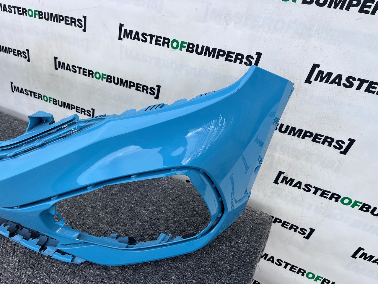 VW T-roc Troc R-line Lift 2022-2024 Front Bumper 6 Pdc Genuine [v447]