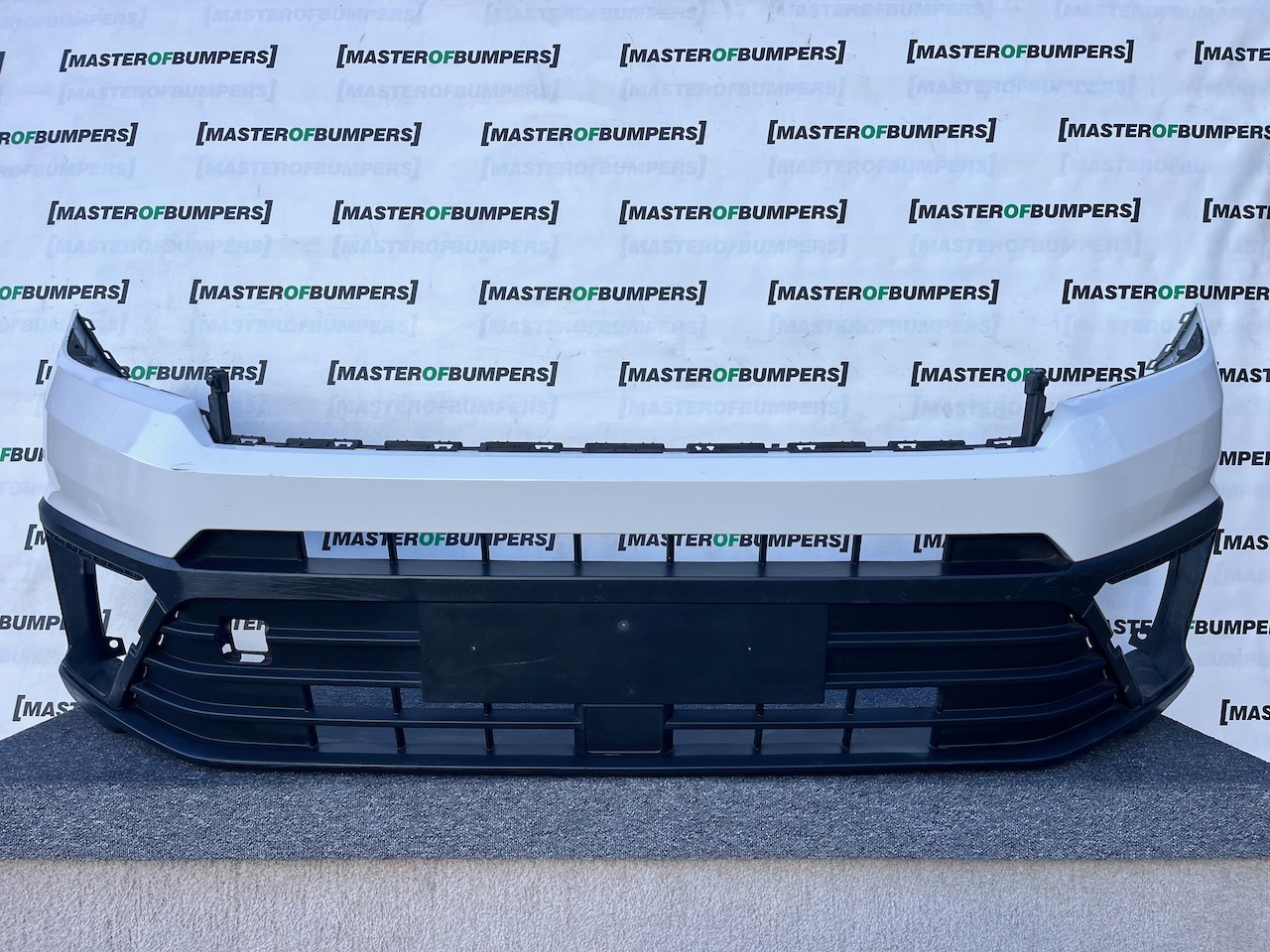 VW Crafter Mk2 Panel Van 2017-2022 Front Bumper Textured 7c0807221 Genuin [v506]