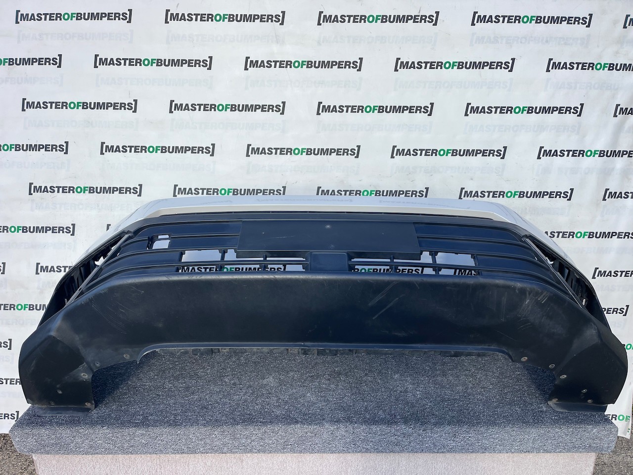 VW Crafter Mk2 Panel Van 2017-2022 Front Bumper Textured 7c0807221 Genuin [v506]