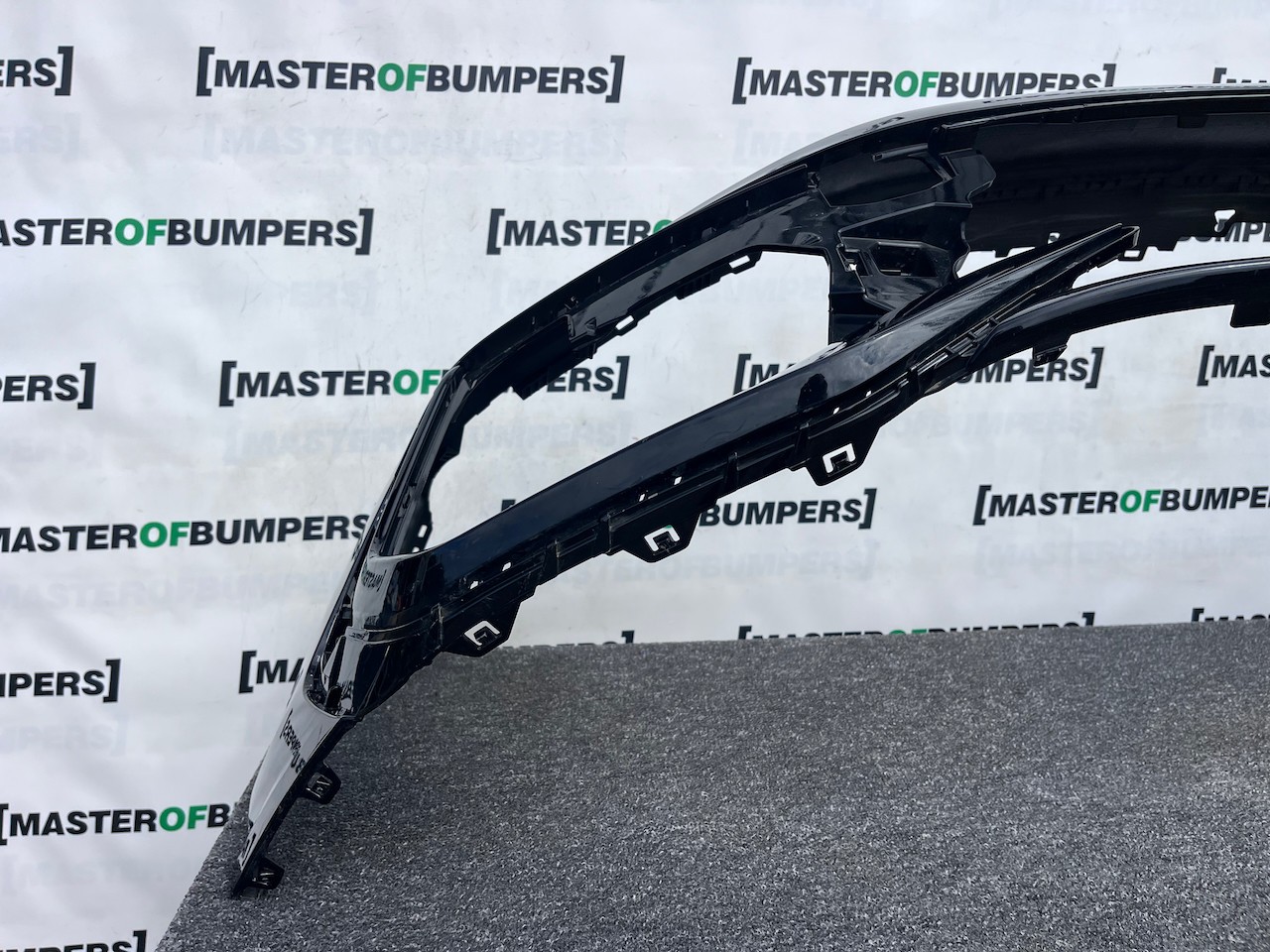 VW Golf R-line Mk8 Lift Hatchback 2024-2027 Front Bumper 4 Pdc Genuine [v512]