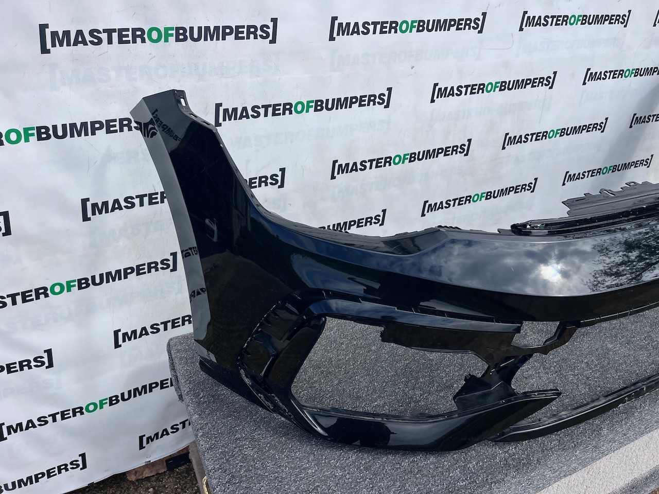 VW Golf R-line Mk8 Lift Hatchback 2024-2027 Front Bumper 4 Pdc Genuine [v512]