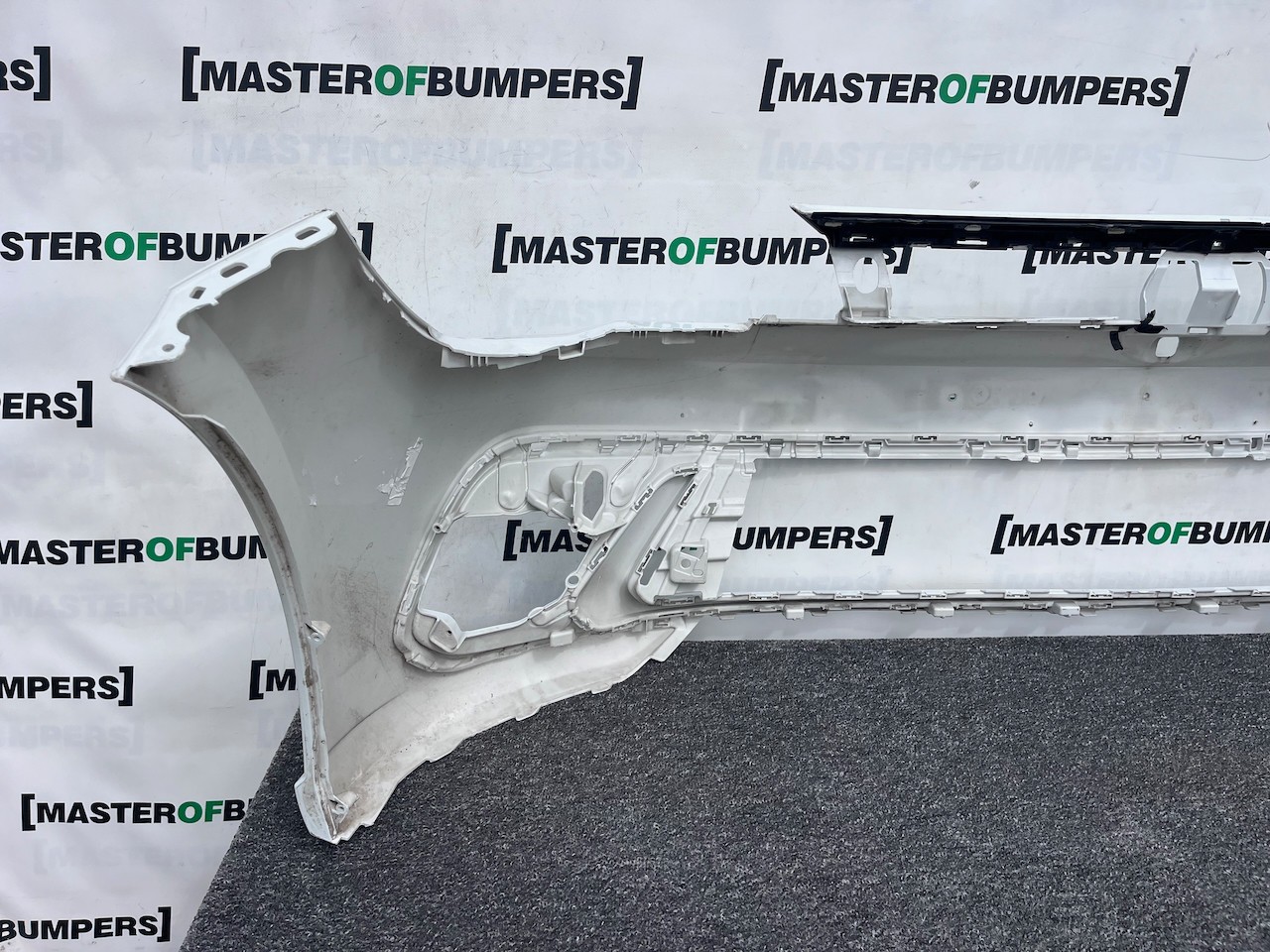 VW Polo Se Mk6 Lift Hatchback 2021-2024 Front Bumper No Pdc Genuine [v515]