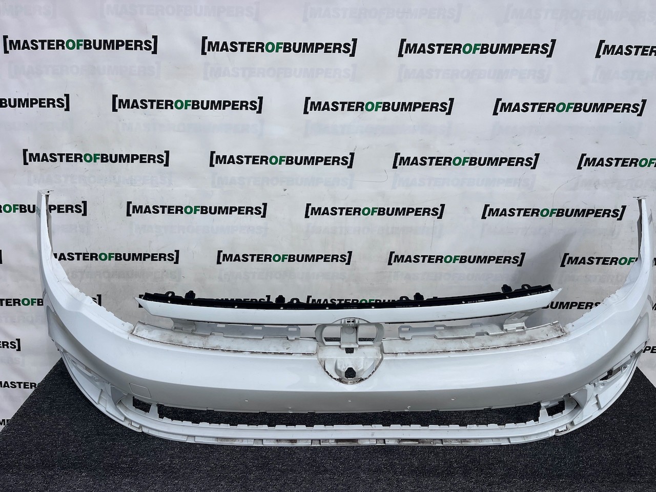 VW Polo Se Mk6 Lift Hatchback 2021-2024 Front Bumper No Pdc Genuine [v515]