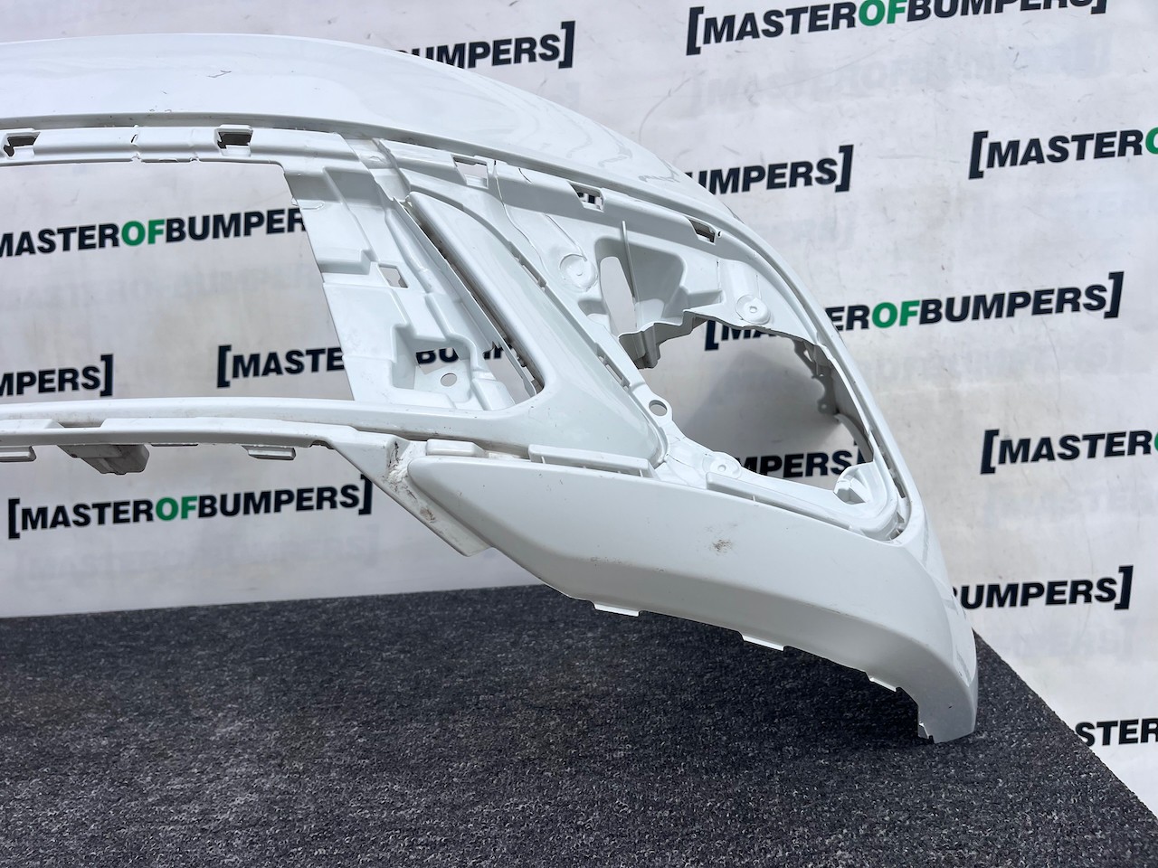 VW Polo Se Mk6 Lift Hatchback 2021-2024 Front Bumper No Pdc Genuine [v515]