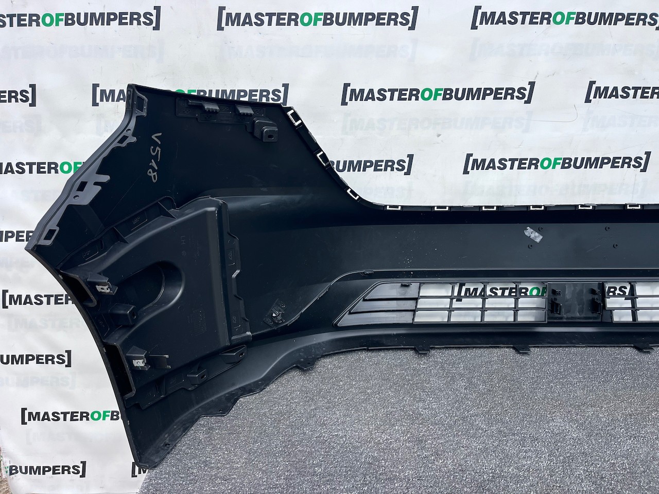 VW Transporter T7 Panel Van 2025-2028 Front Bumper 4 Pdc Textured Genuine [v518]
