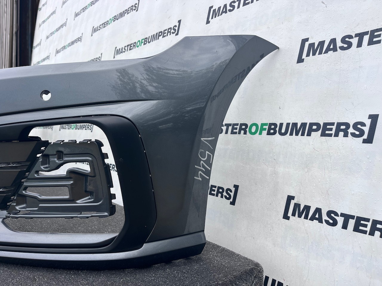 VW Golf Gte Hybrid Mk7.5 2017-2019 Front Bumper 4 Pdc + Jets Genuine [v544]