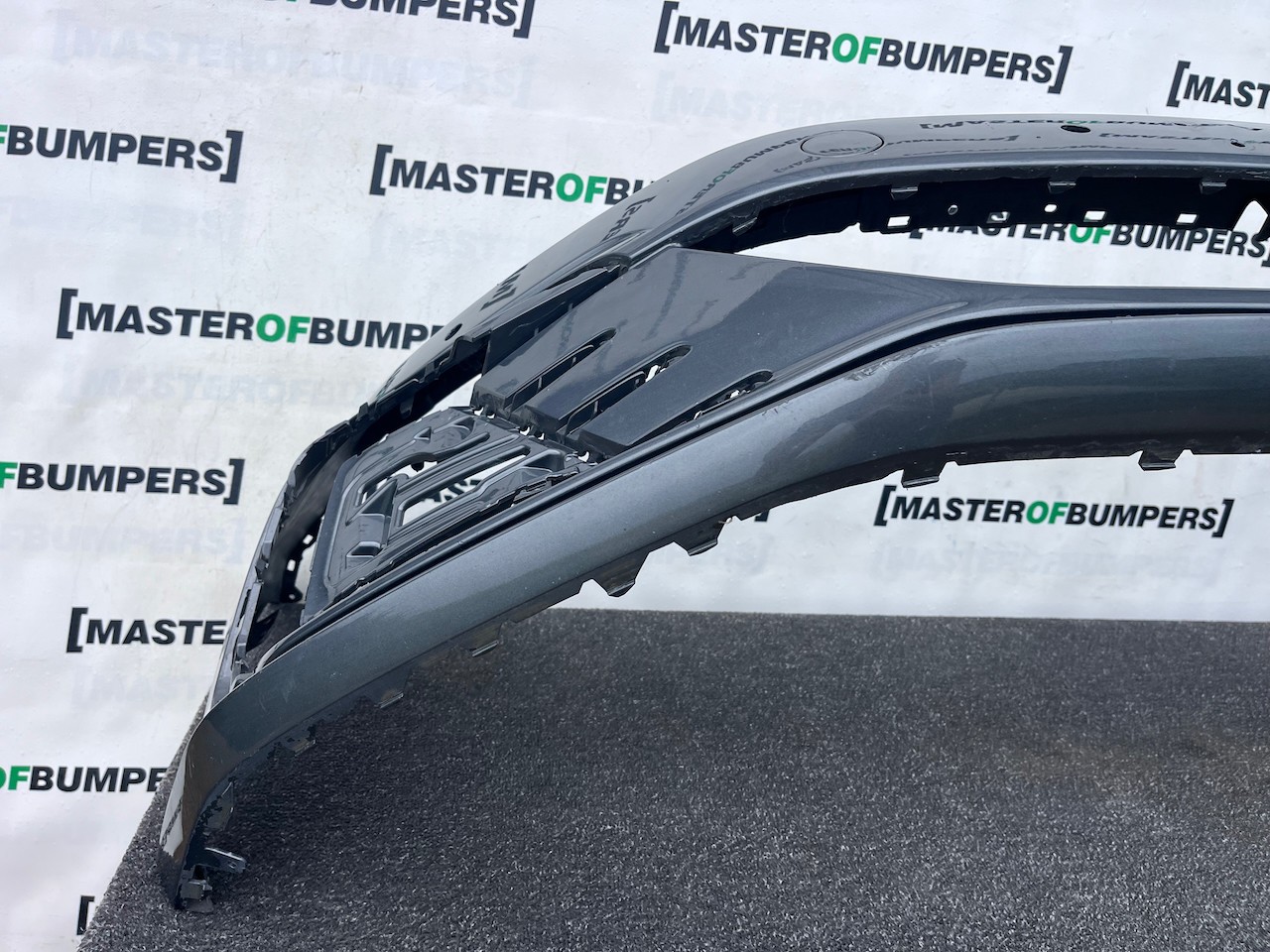 VW Golf Gte Hybrid Mk7.5 2017-2019 Front Bumper 4 Pdc + Jets Genuine [v544]