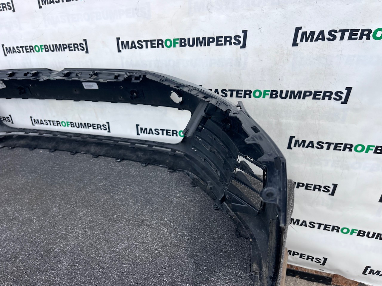 VW Golf Gti Mk7 Hatchback 2013-2016 Front Bumper 4 Pdc + Jets Genuine [v545]