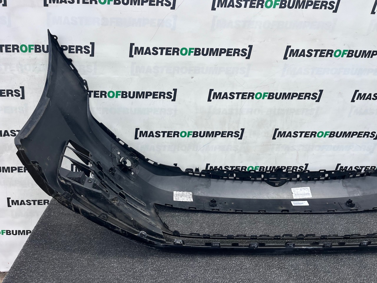 VW Golf Gti Mk7 Hatchback 2013-2016 Front Bumper 4 Pdc + Jets Genuine [v545]