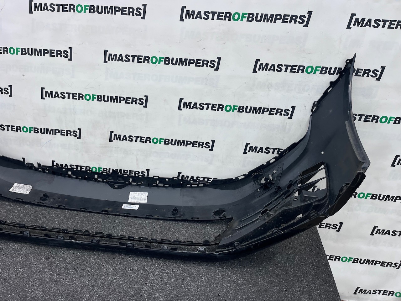 VW Golf Gti Mk7 Hatchback 2013-2016 Front Bumper 4 Pdc + Jets Genuine [v545]