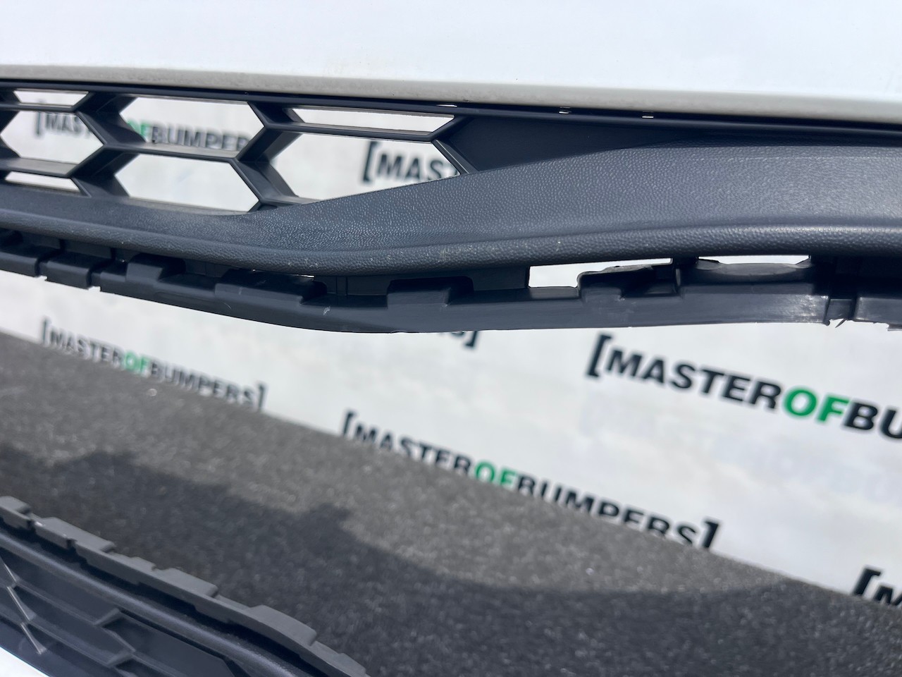 VW E Up! E-up Lift Hatchback 2019-2023 Front Bumper Genuine [v552]