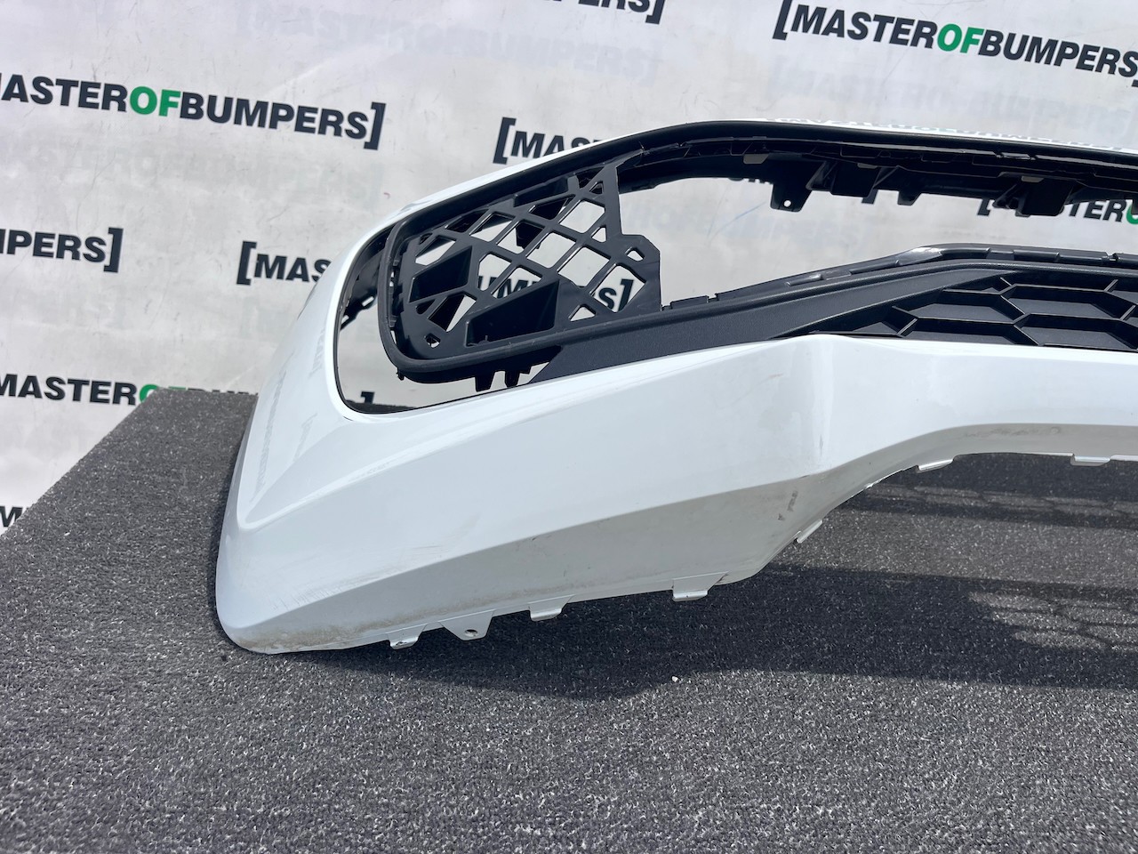 VW E Up! E-up Lift Hatchback 2019-2023 Front Bumper Genuine [v552]