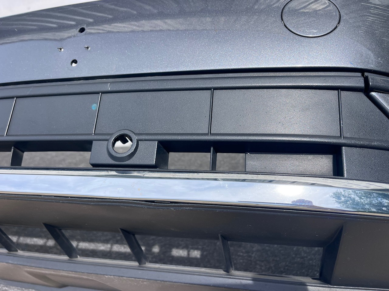 VW Touareg R Line Tdi V6 Mk3 2019-2023 Front Bumper 6 Pdc +jets Genuine [v554]