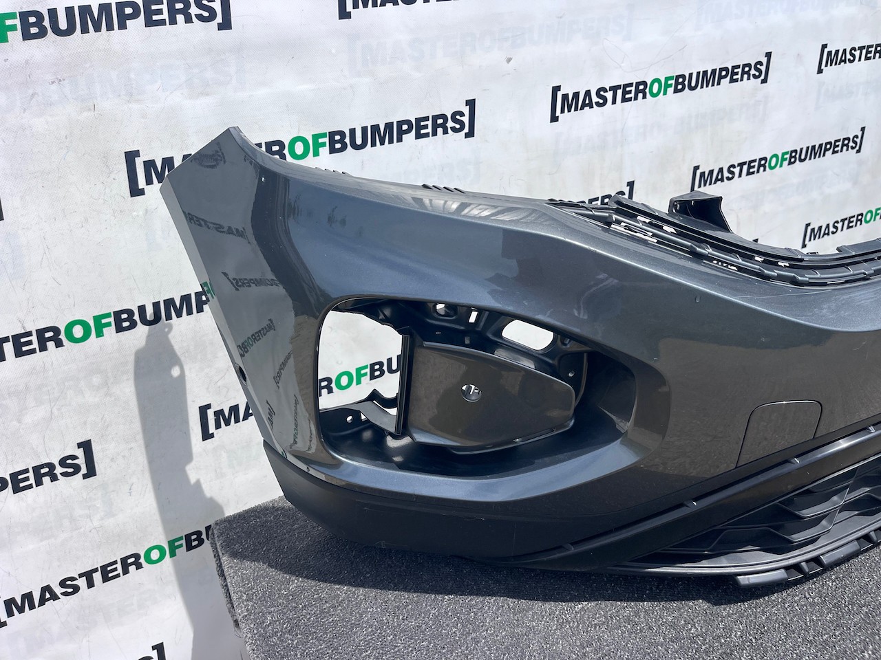 VW T-roc Troc Tfsi Evo Life Style 2022-2025 Front Bumper 6 Pdc Genuine [v558]