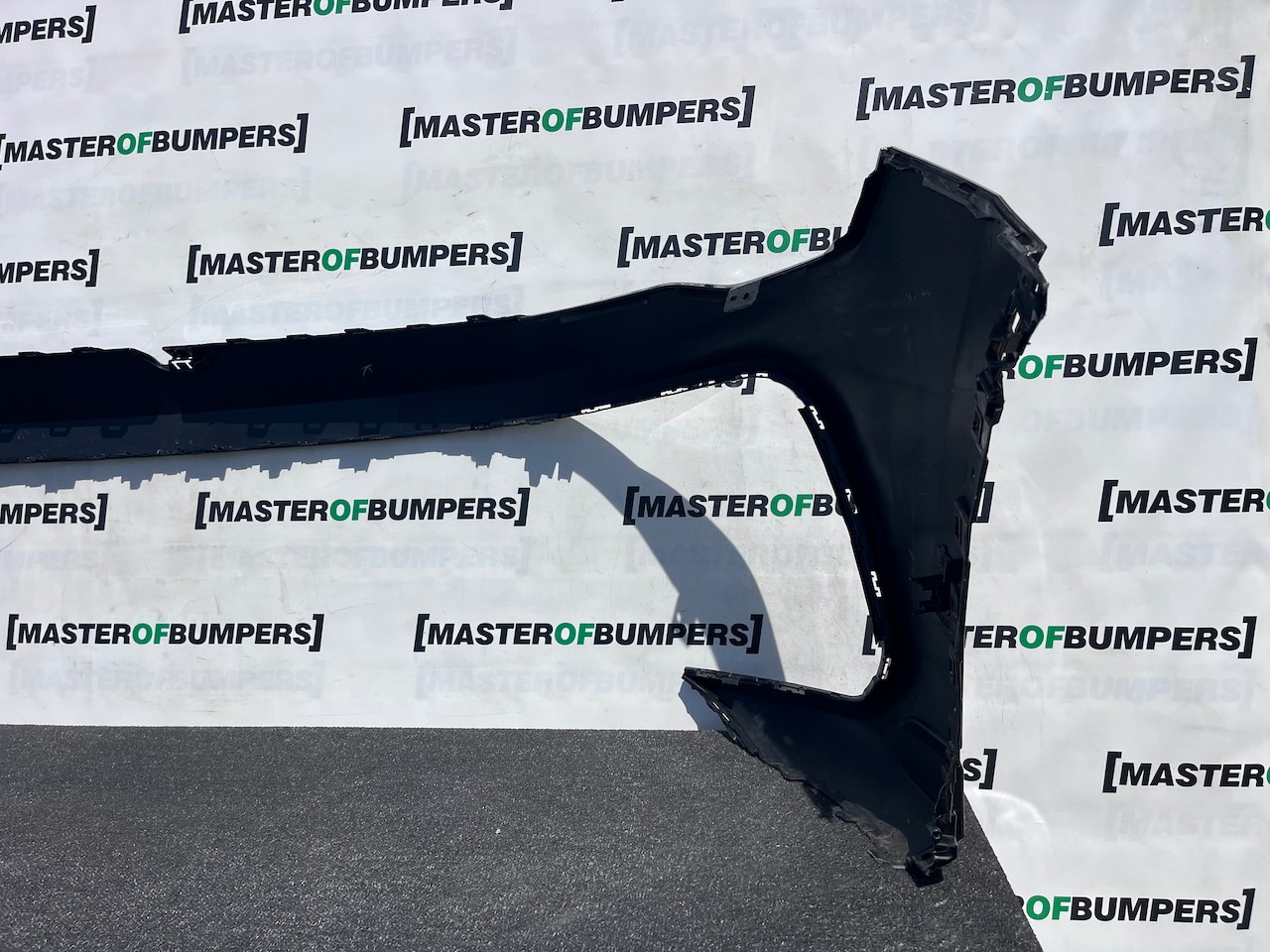 VW Tiguan R-line E-hybrid Mk3 Suv 2024-2027 Front Bumper 6 Pdc Genuine [v563]