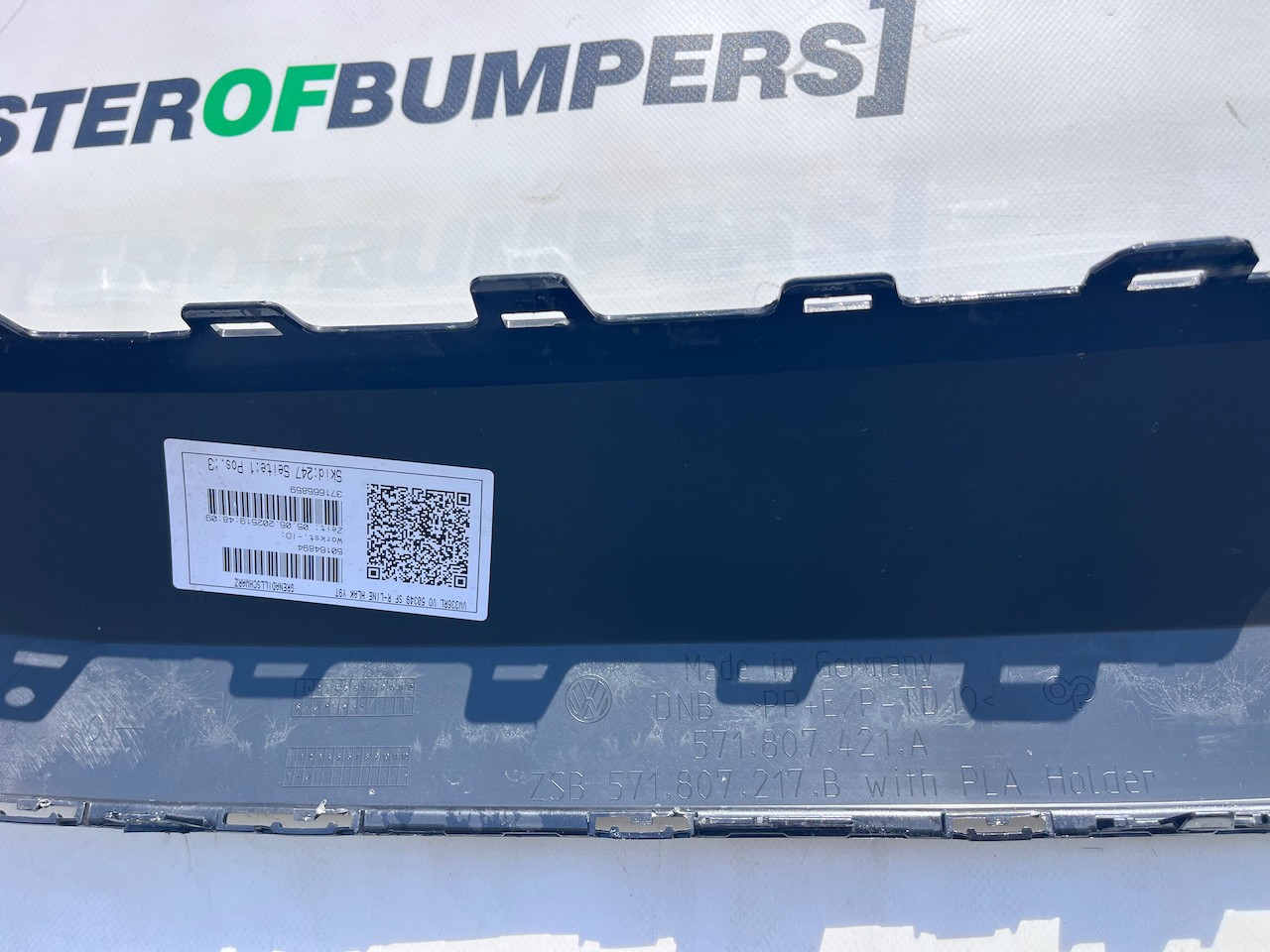 VW Tiguan R-line E-hybrid Mk3 Suv 2024-2027 Front Bumper 6 Pdc Genuine [v563]