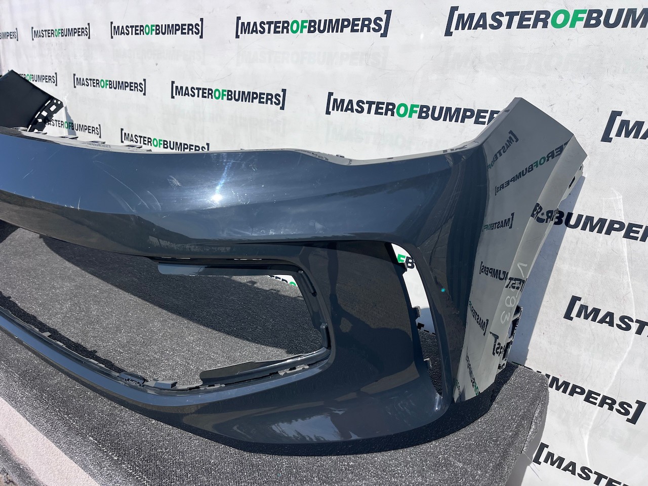 VW Tiguan Style Life Match Mk3 2024-2026 Front Bumper 4 Pdc Genuine [v593]