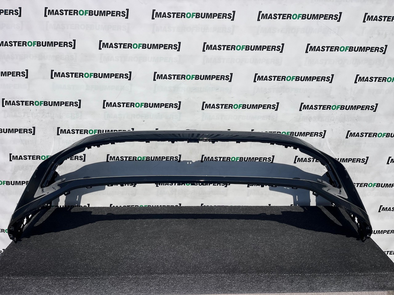 VW Tiguan Style Life Match Mk3 2024-2026 Front Bumper 4 Pdc Genuine [v593]