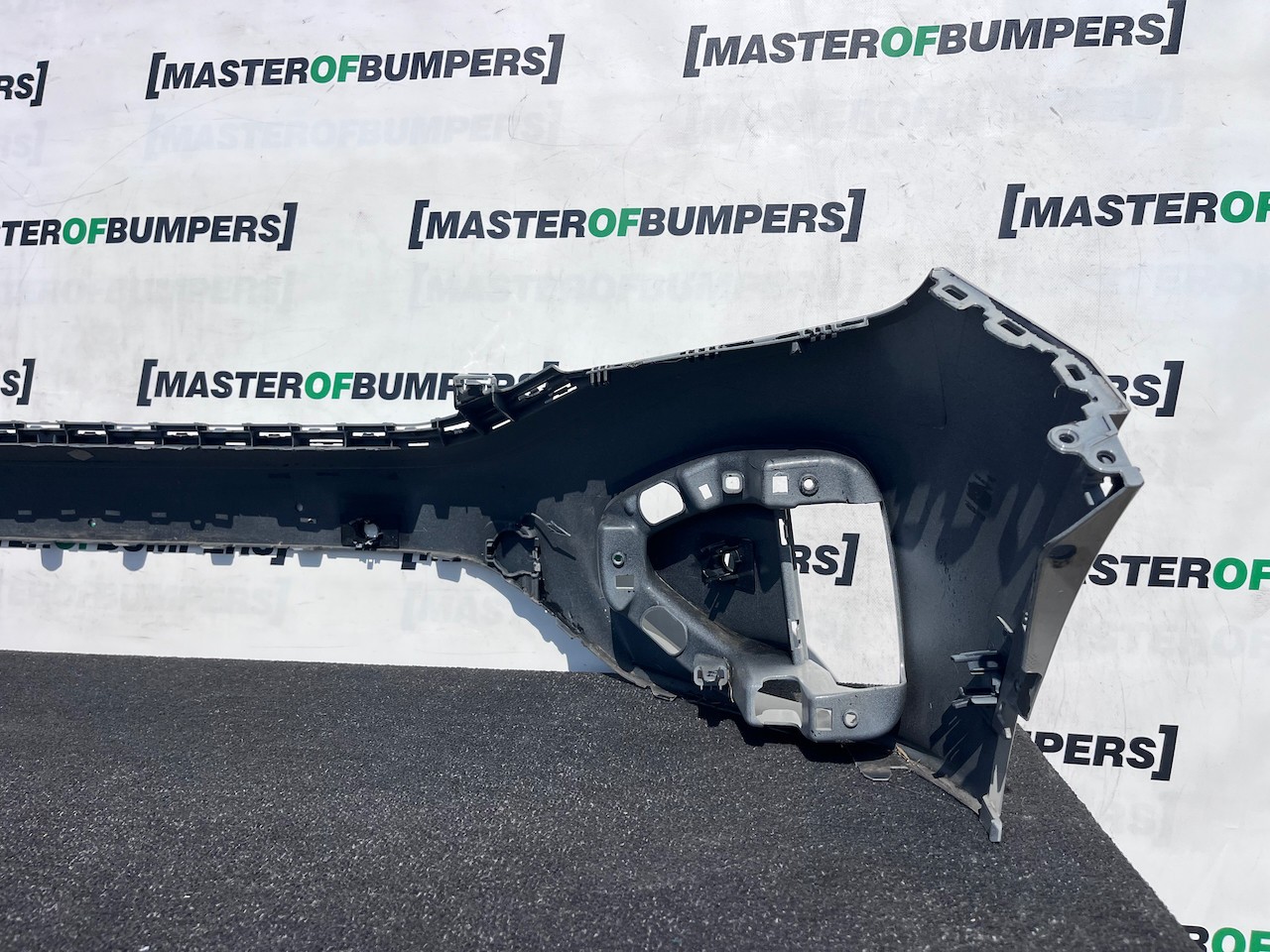 VW T-roc Troc Tfsi Evo Life Style 2022-2025 Front Bumper 6 Pdc Genuine [v587]