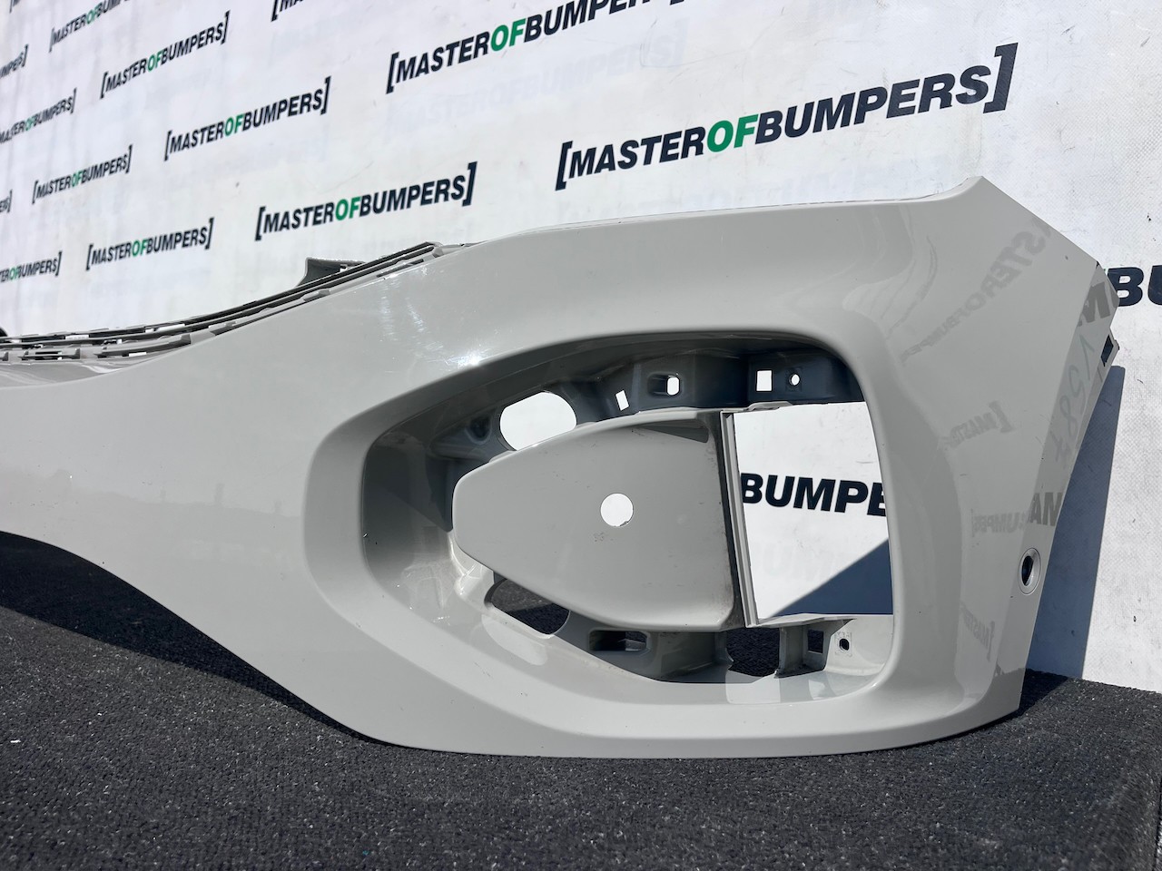 VW T-roc Troc Tfsi Evo Life Style 2022-2025 Front Bumper 6 Pdc Genuine [v587]