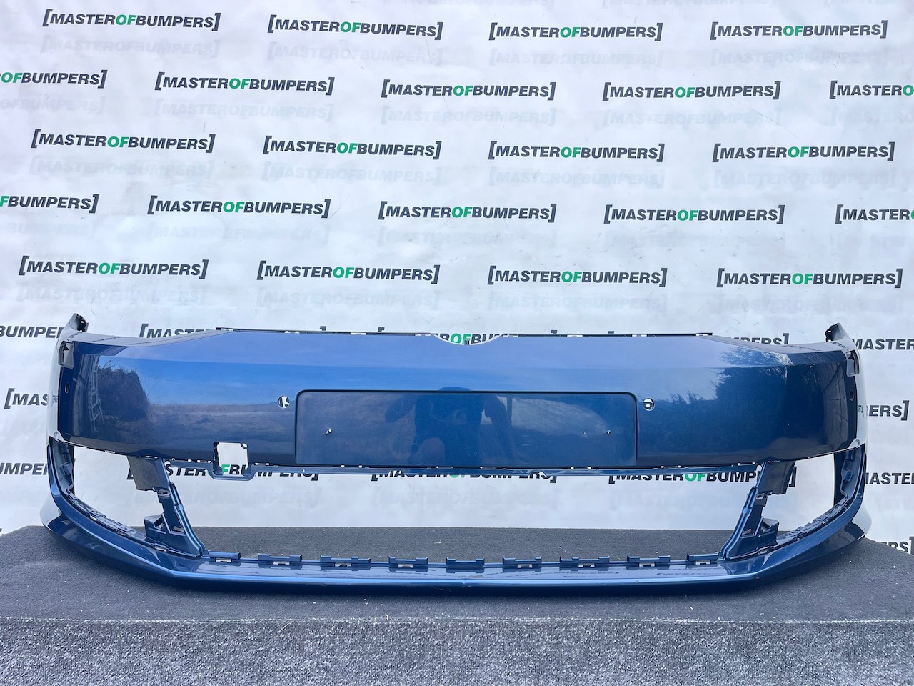 VW Sharan Sel Highline Mk2 Mpv 2011-2021 Front Bumper 6 Pdc +jets Genuine [v599]