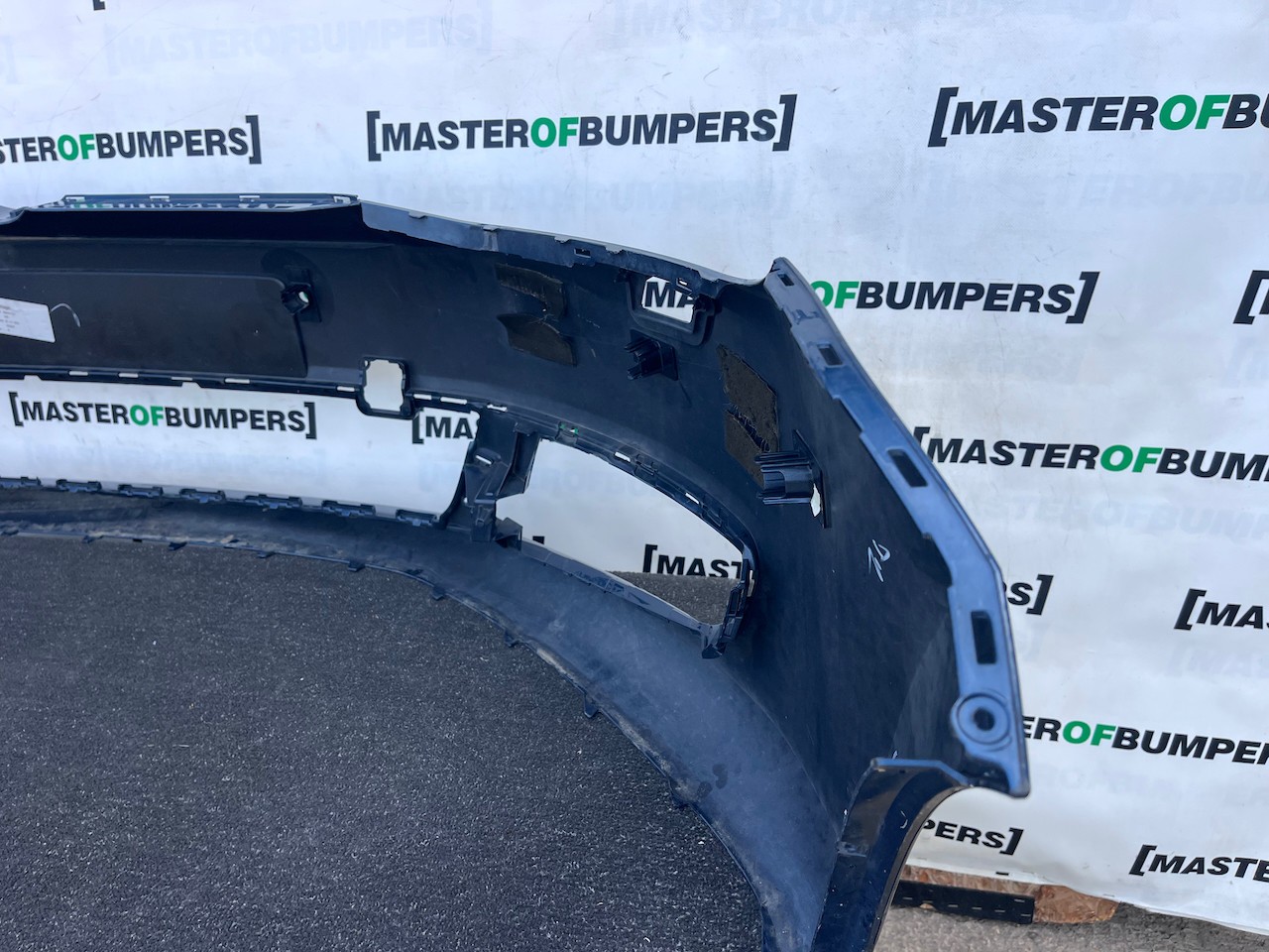 VW Sharan Sel Highline Mk2 Mpv 2011-2021 Front Bumper 6 Pdc +jets Genuine [v599]