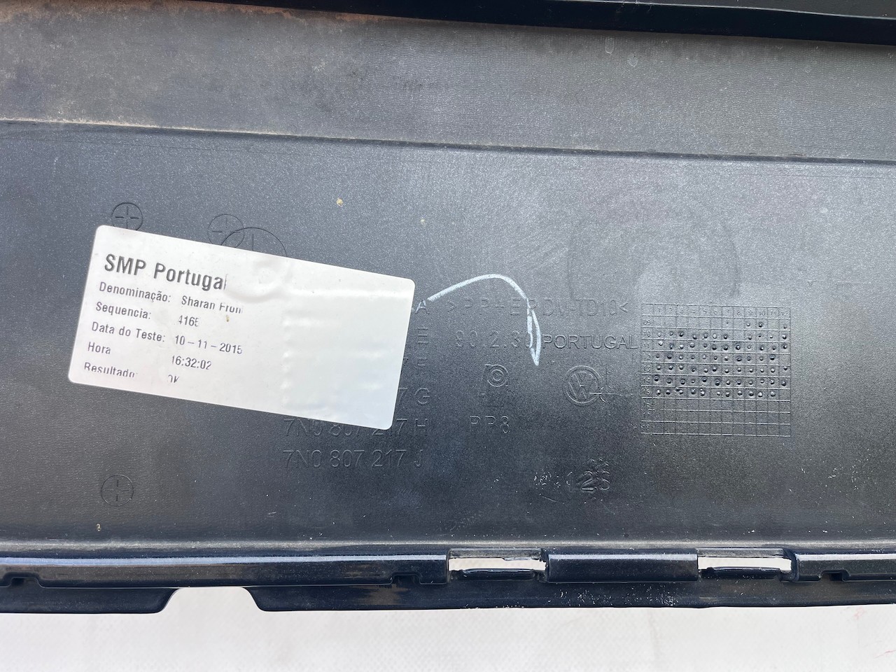 VW Sharan Sel Highline Mk2 Mpv 2011-2021 Front Bumper 6 Pdc +jets Genuine [v599]