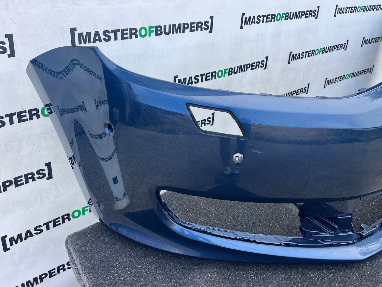 VW Sharan Sel Highline Mk2 Mpv 2011-2021 Front Bumper 6 Pdc +jets Genuine [v599]