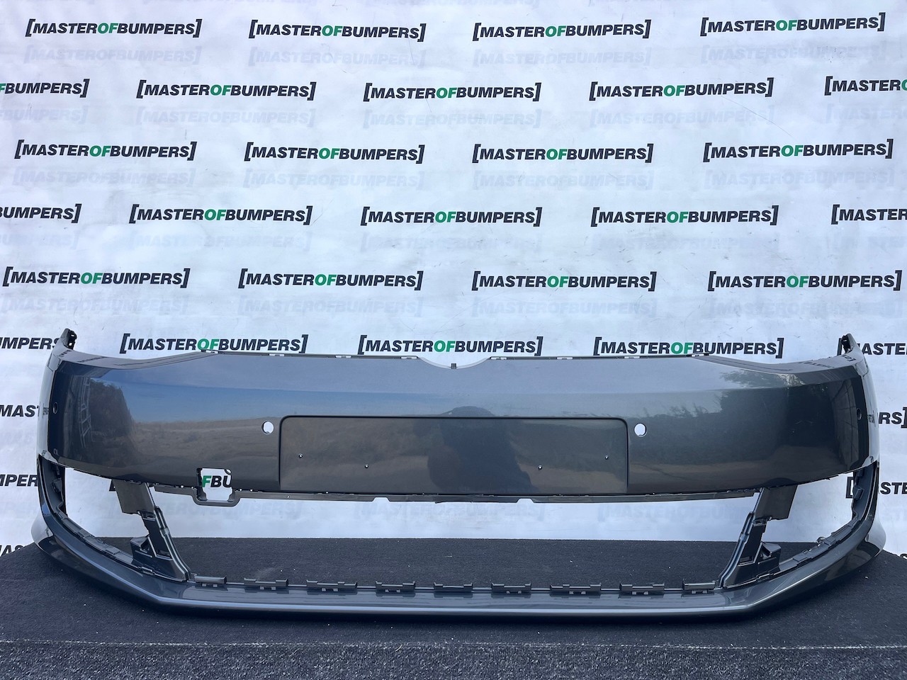 VW Sharan Sel Highline Mk2 Mpv 2011-2021 Front Bumper 4 Pdc Genuine [v603]