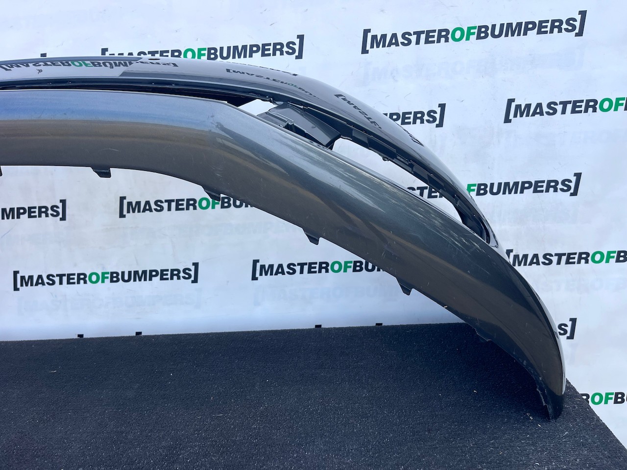 VW Sharan Sel Highline Mk2 Mpv 2011-2021 Front Bumper 4 Pdc Genuine [v603]