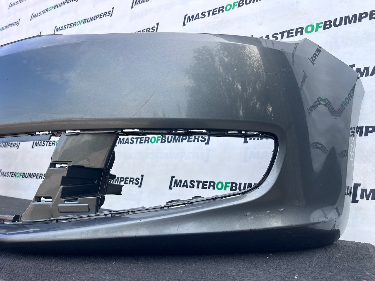 VW Sharan Sel Highline Mk2 Mpv 2011-2021 Front Bumper No Pdc Genuine [v608]