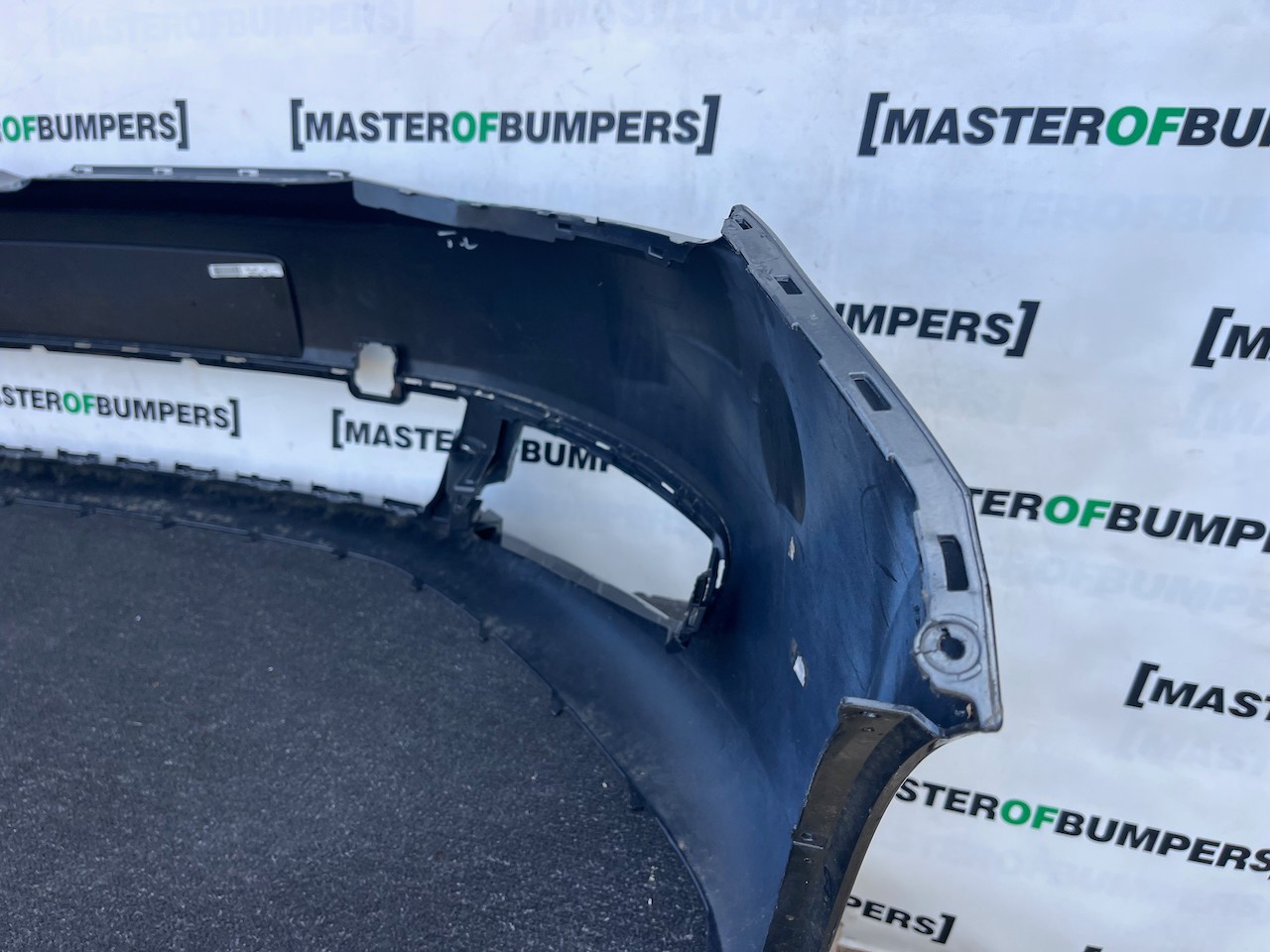 VW Sharan Sel Highline Mk2 Mpv 2011-2021 Front Bumper No Pdc Genuine [v608]