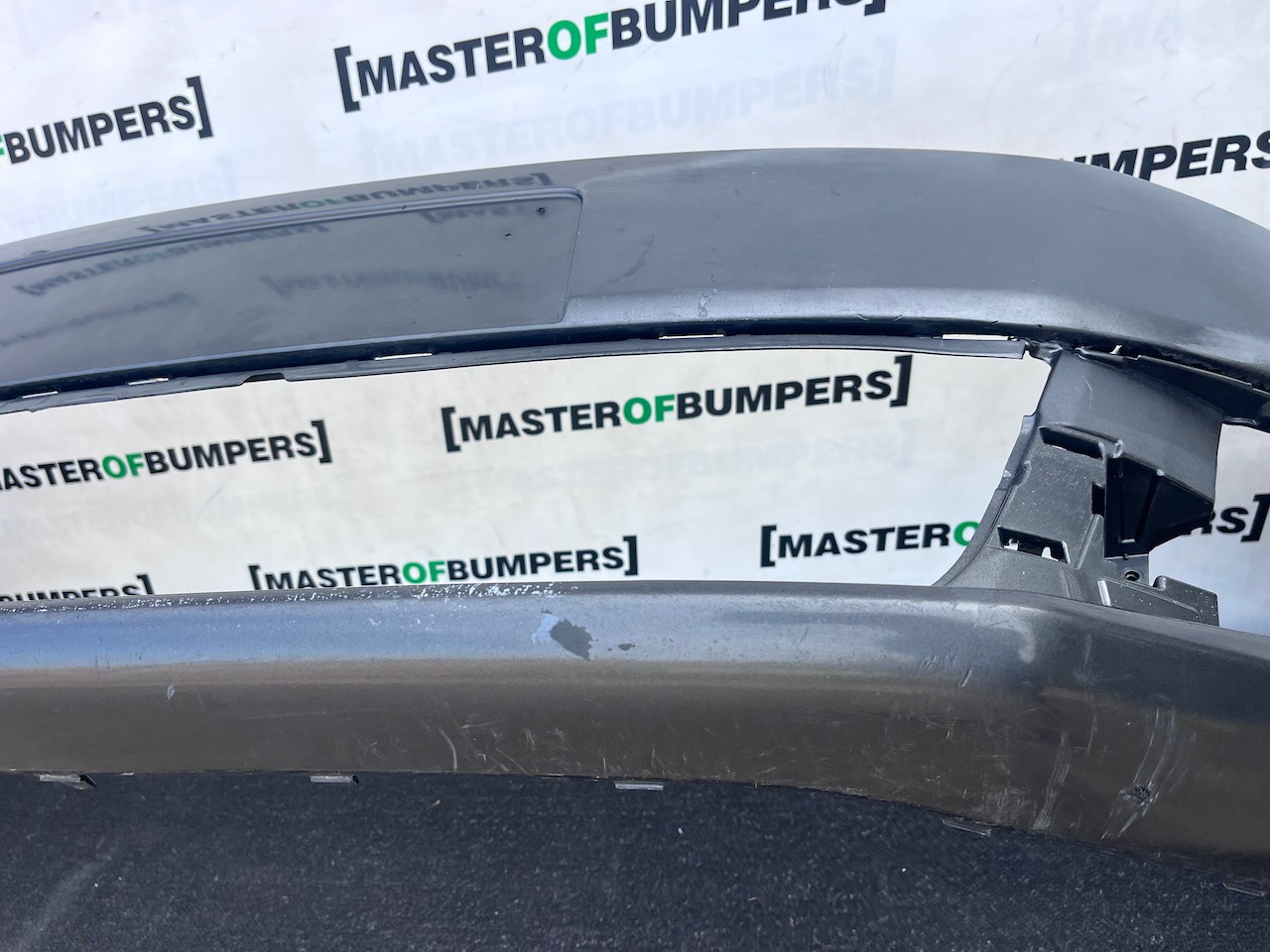 VW Sharan Sel Highline Mk2 Mpv 2011-2021 Front Bumper No Pdc Genuine [v607]