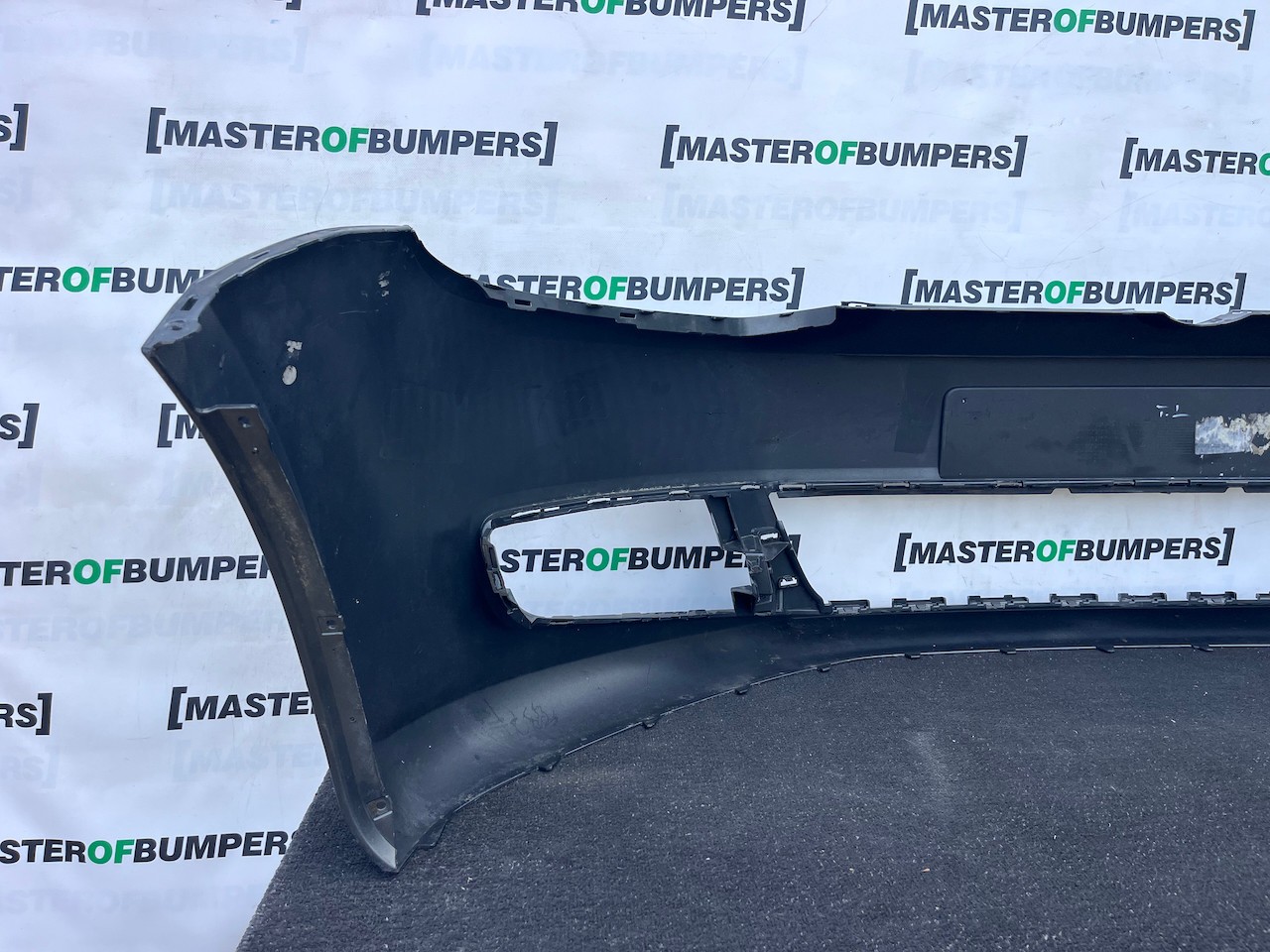 VW Sharan Sel Highline Mk2 Mpv 2011-2021 Front Bumper No Pdc Genuine [v607]