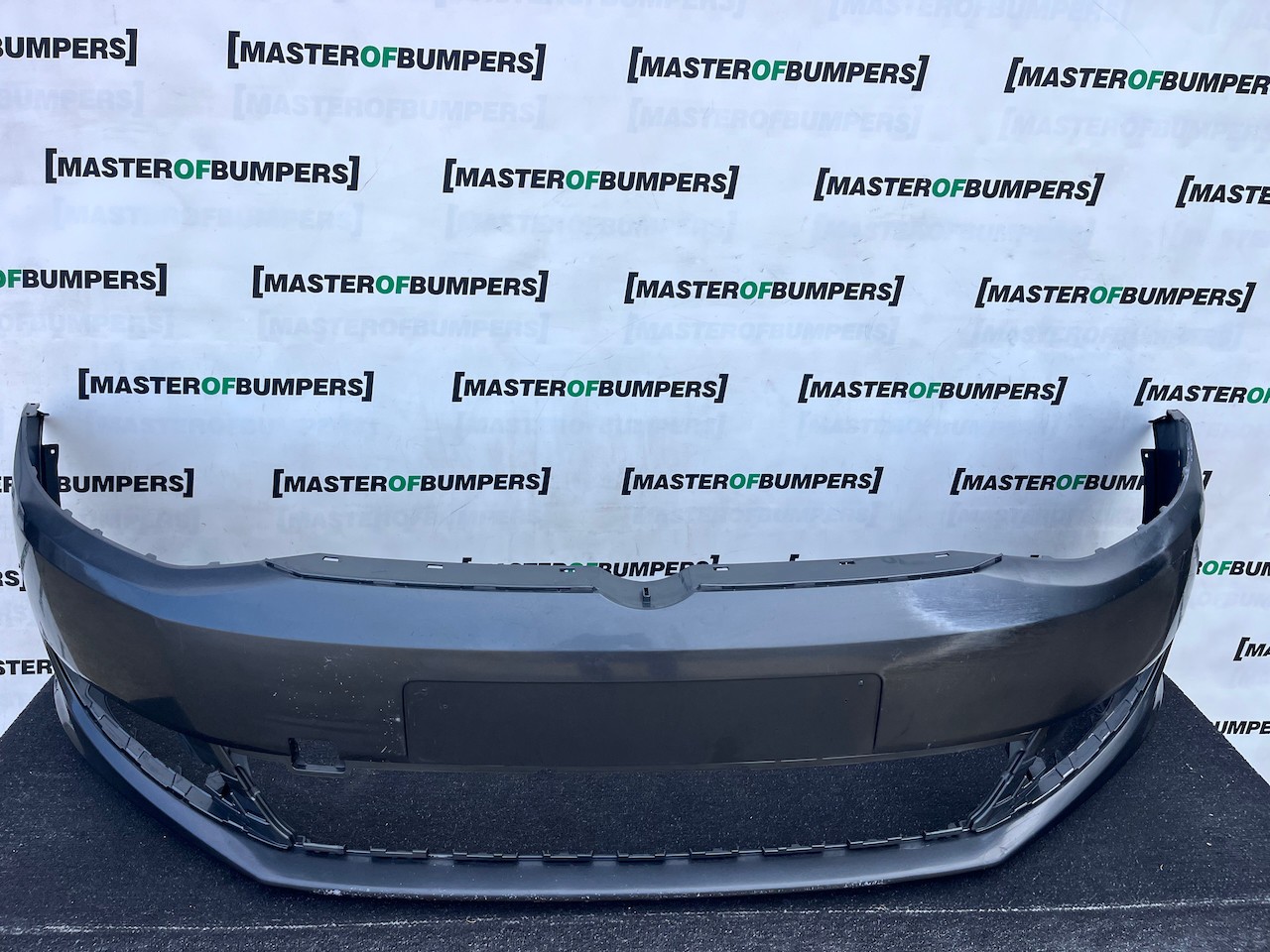 VW Sharan Sel Highline Mk2 Mpv 2011-2021 Front Bumper No Pdc Genuine [v607]