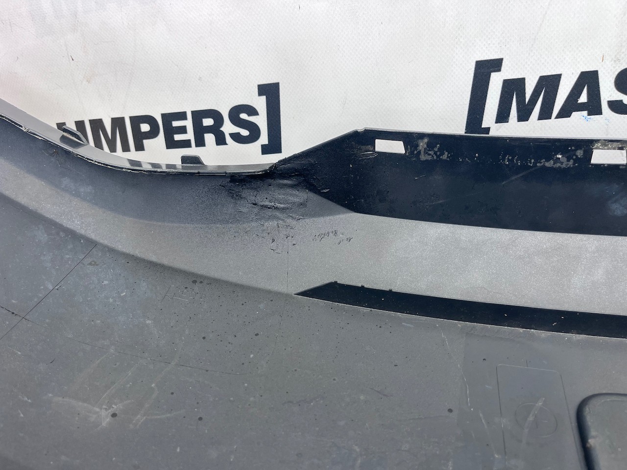 VW Sharan Sel Highline Mk2 Mpv 2011-2021 Front Bumper No Pdc Genuine [v607]
