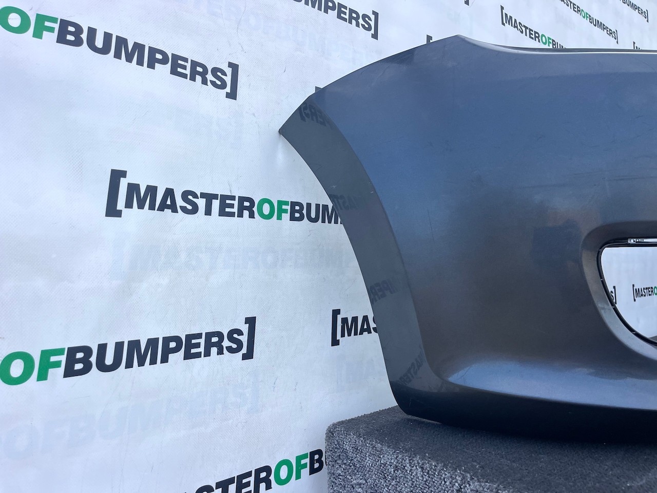 VW Sharan Sel Highline Mk2 Mpv 2011-2021 Front Bumper No Pdc Genuine [v607]