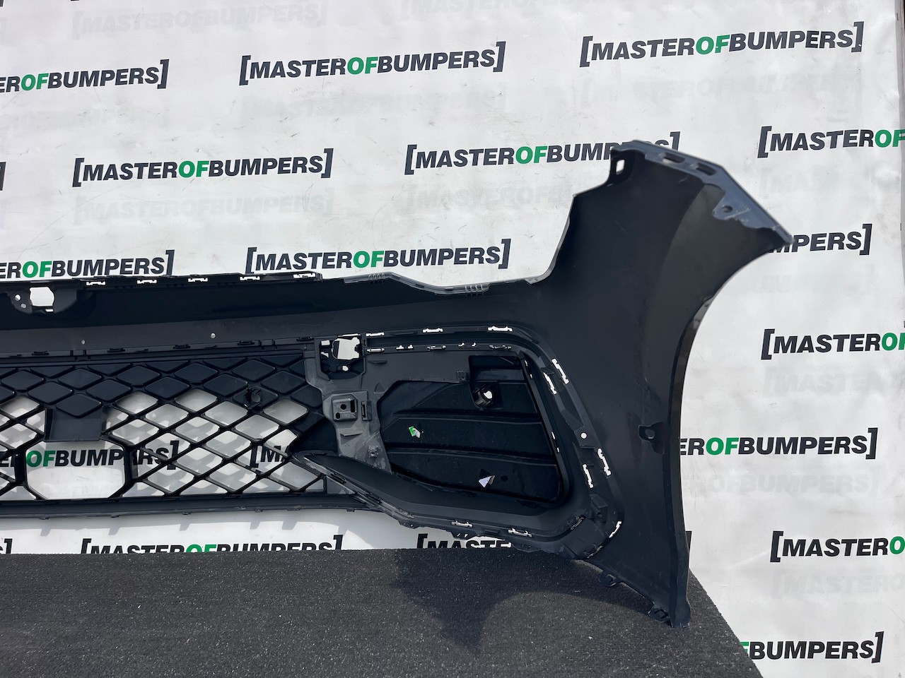 VW Golf R-line Mk8 Lift Hatchback 2024-2027 Front Bumper 4 Pdc Genuine [v612]