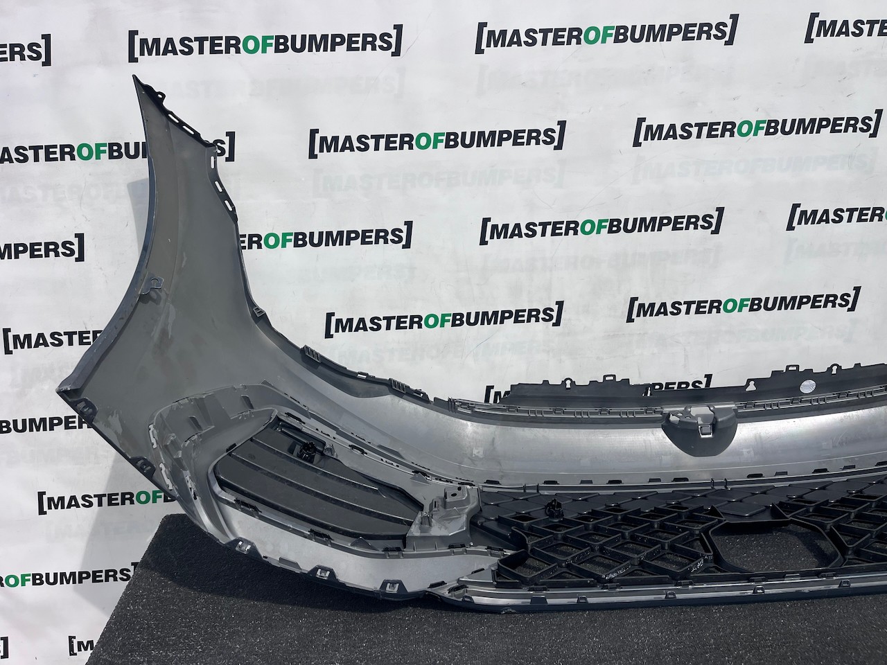 VW Golf R-line Mk8 Lift Hatchback 2024-2027 Front Bumper 4 Pdc Genuine [v612]
