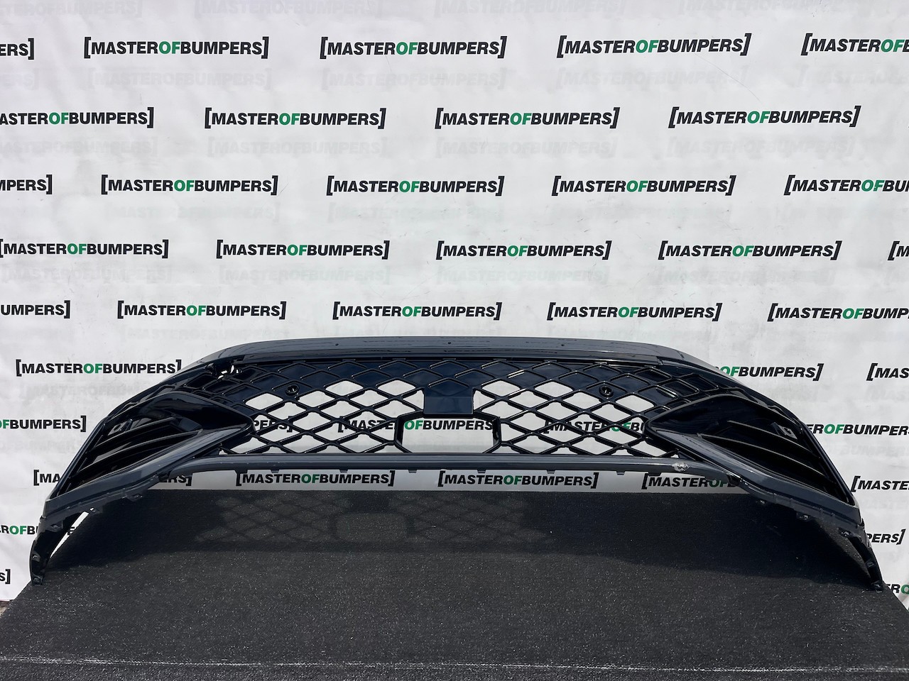 VW Golf R-line Mk8 Lift Hatchback 2024-2027 Front Bumper 4 Pdc Genuine [v612]