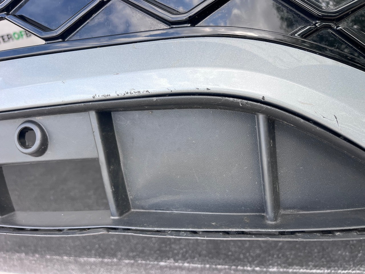 VW Tayron R Line Hybrid Suv 2024-2027 Front Bumper 6 Pdc Genuine [v622]