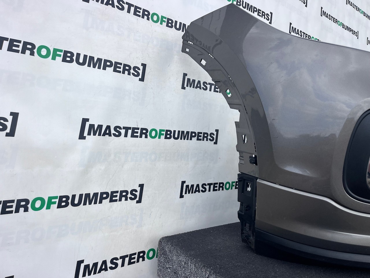 VW T-cross Tcross Se Active R Line 2019-2023 Front Bumper 4 Pdc Genuine [v626]