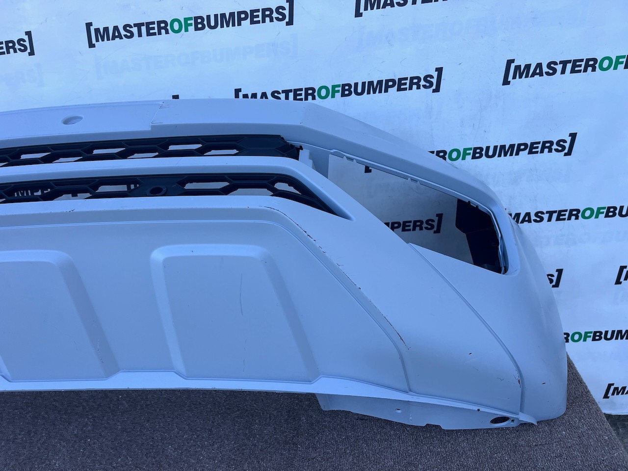 VW Amarok Mk1 Lift Pick Up 2016-2023 Front Bumper 4 Pdc Genuine [v642]