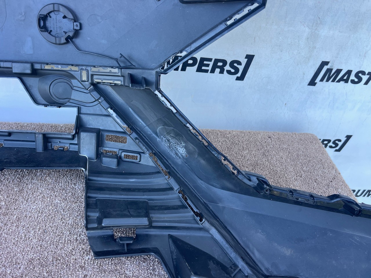 VW Touareg R Line Tdi V6 Mk3 2019-2023 Front Bumper 6 Pdc +jets Genuine [v643]