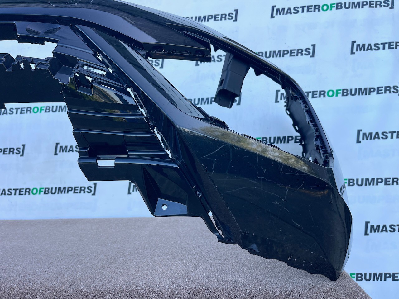 VW Touareg R Line Tdi V6 Mk3 2019-2023 Front Bumper 6 Pdc +jets Genuine [v643]