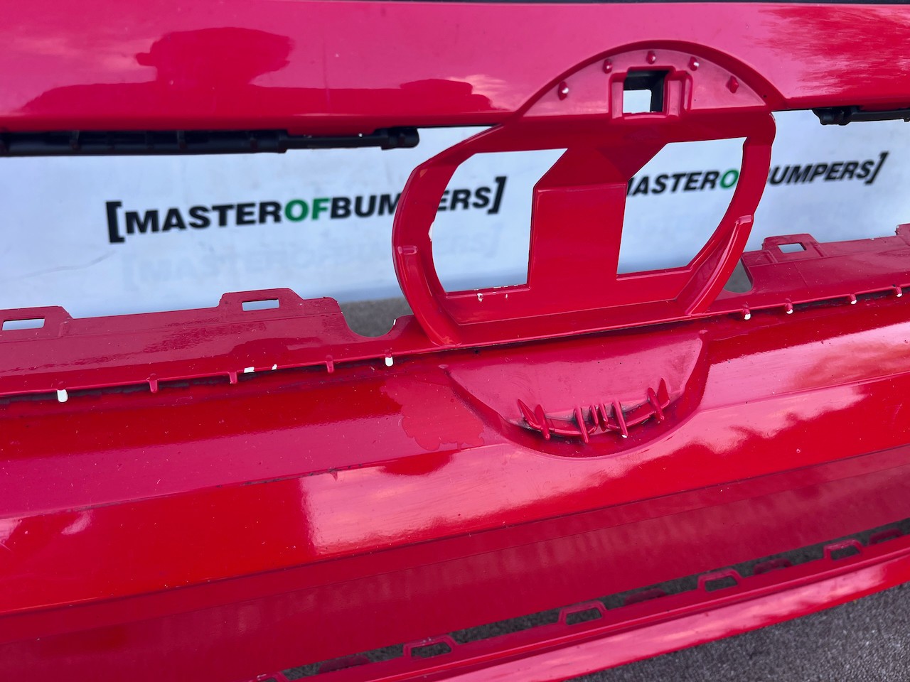 VW Polo Se Bluemotion Mk6 Hatchback 2021-2024 Front Bumper 4 Pdc Genuine [v649]