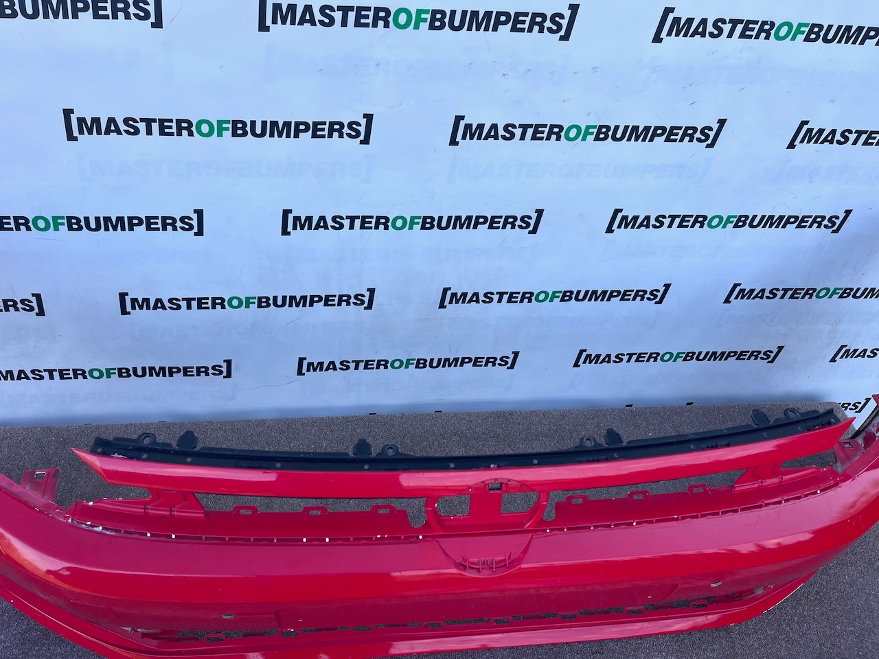 VW Polo Se Bluemotion Mk6 Hatchback 2021-2024 Front Bumper 4 Pdc Genuine [v649]